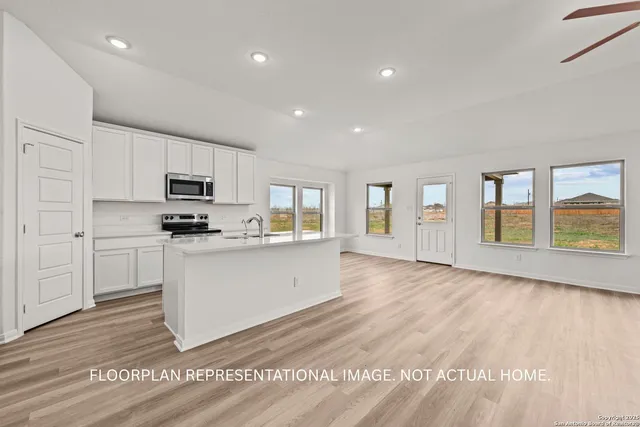 $434,990 | 101 Greeley Drive, Floresville, TX 78114