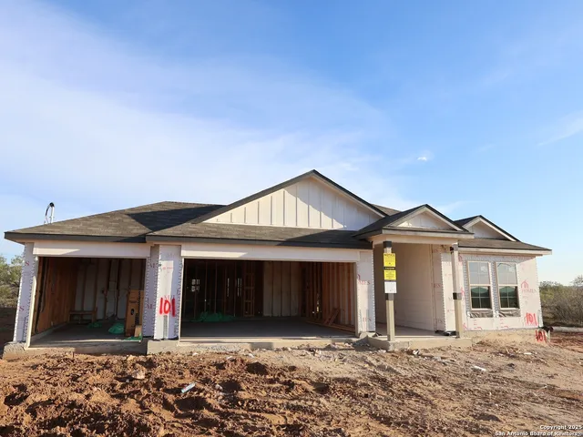 $434,990 | 101 Greeley Drive, Floresville, TX 78114