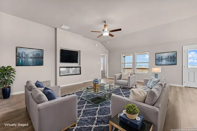 $434,990 | 101 Greeley Drive, Floresville, TX 78114