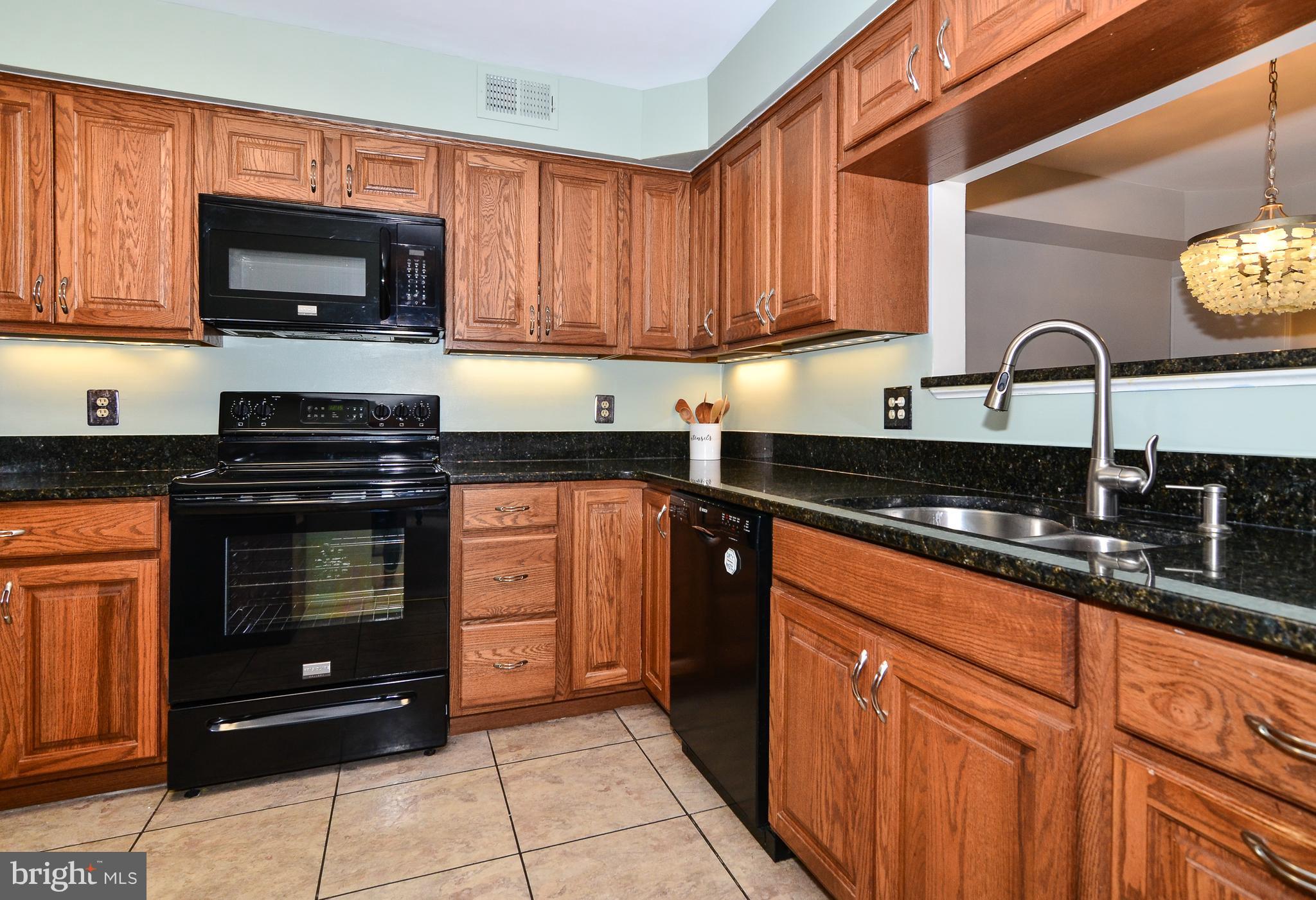 2217 Lovedale Lane, Unit C Reston, VA 20191 - Photo 8 of 37 Renovated Kitchen