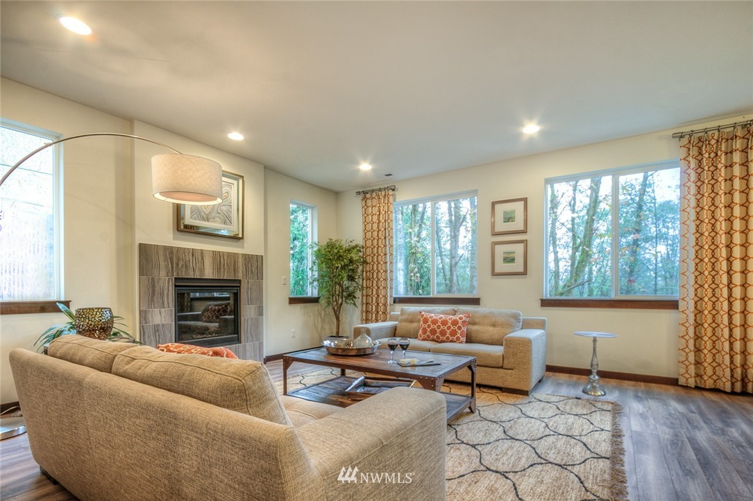 17707 3rd Avenue Southeast, Unit 22 Bothell, WA 98012 - Photo 8 of 11