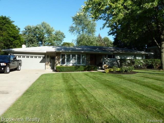 327 Old Perch Road Rochester Hills, MI 48309 - Photo 1 of 16