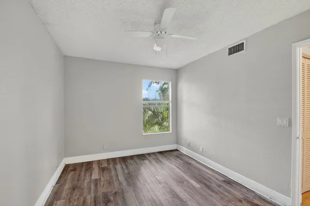 $1,950 | 1701 Balfour Point Drive, Unit E, West Palm Beach, FL 33411