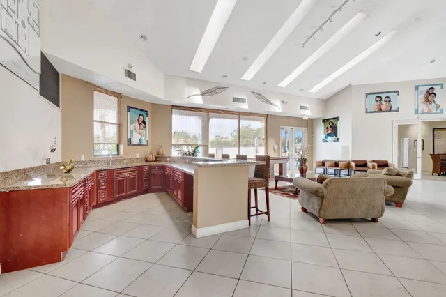 $1,950 | 1701 Balfour Point Drive, Unit E, West Palm Beach, FL 33411