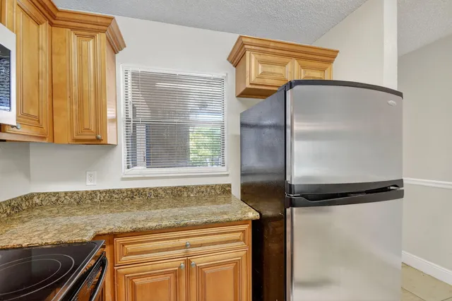 $1,950 | 1701 Balfour Point Drive, Unit E, West Palm Beach, FL 33411