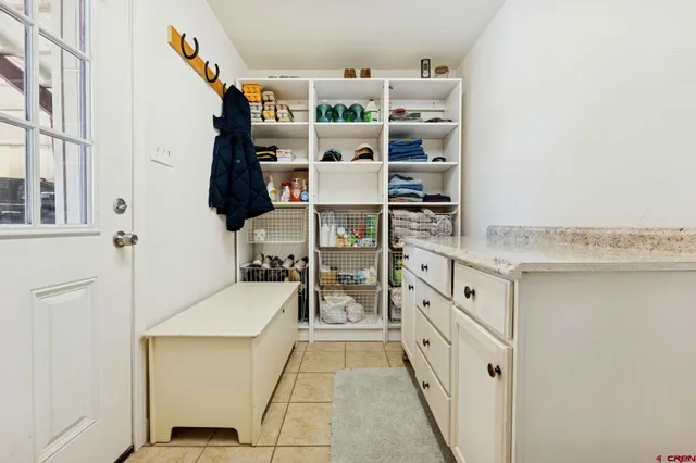 walk in closet with window