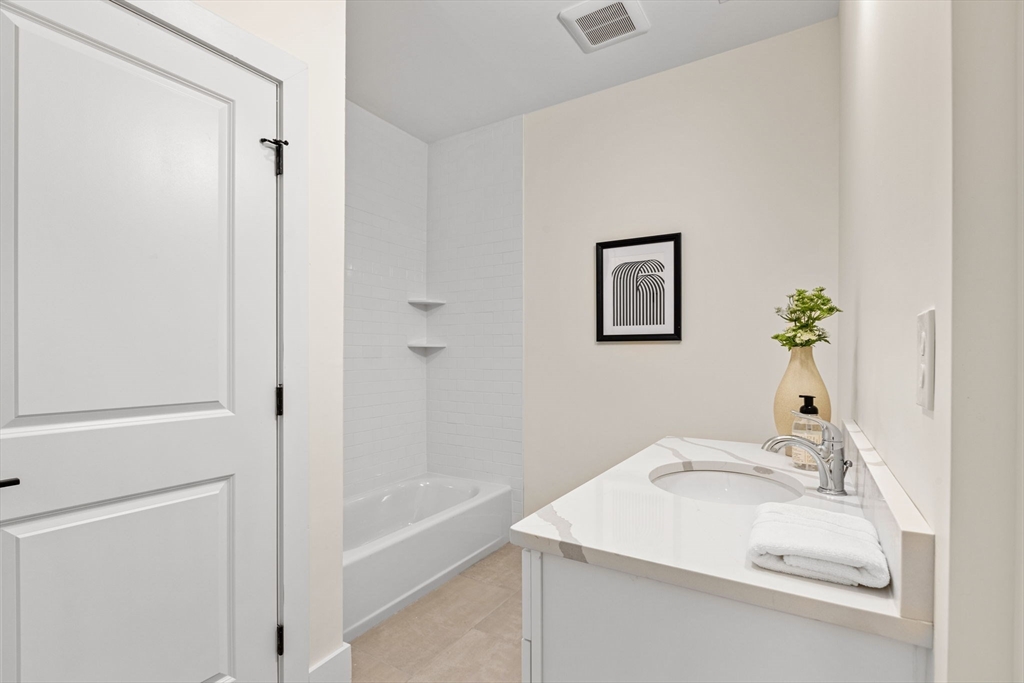 100 Albion Road, Unit 406 Bedford, MA 01730 - Photo 12 of 17 Gallery Image 12
