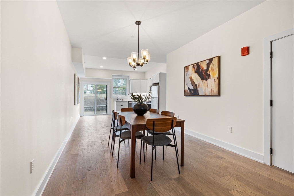 100 Albion Road, Unit 406 Bedford, MA 01730 - Photo 6 of 17 Gallery Image 6