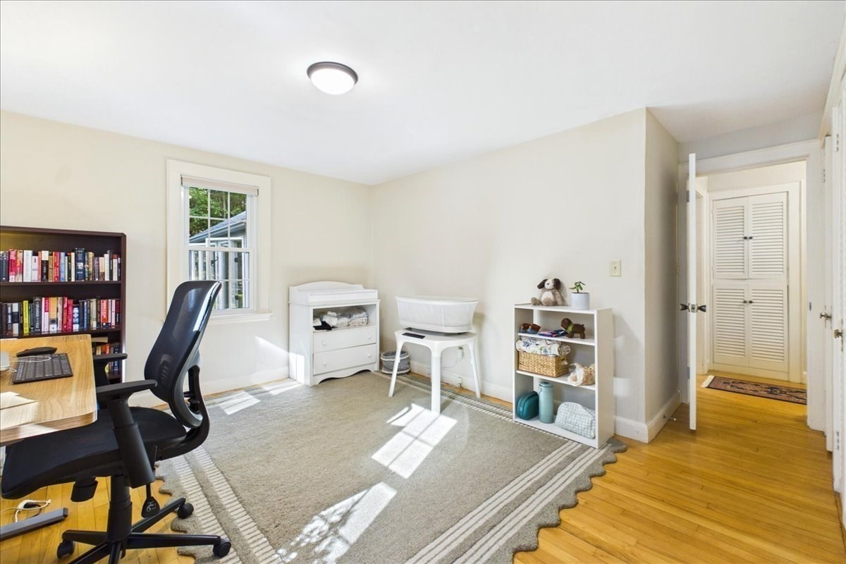 13 Millbrook Road Westwood, MA 02090 - Photo 17 of 35 Gallery Image 17