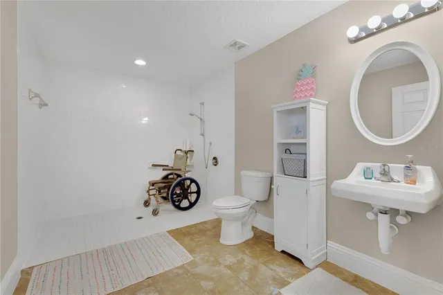 $850,000 | 396 North Post Office Road, Kenansville, FL 34739