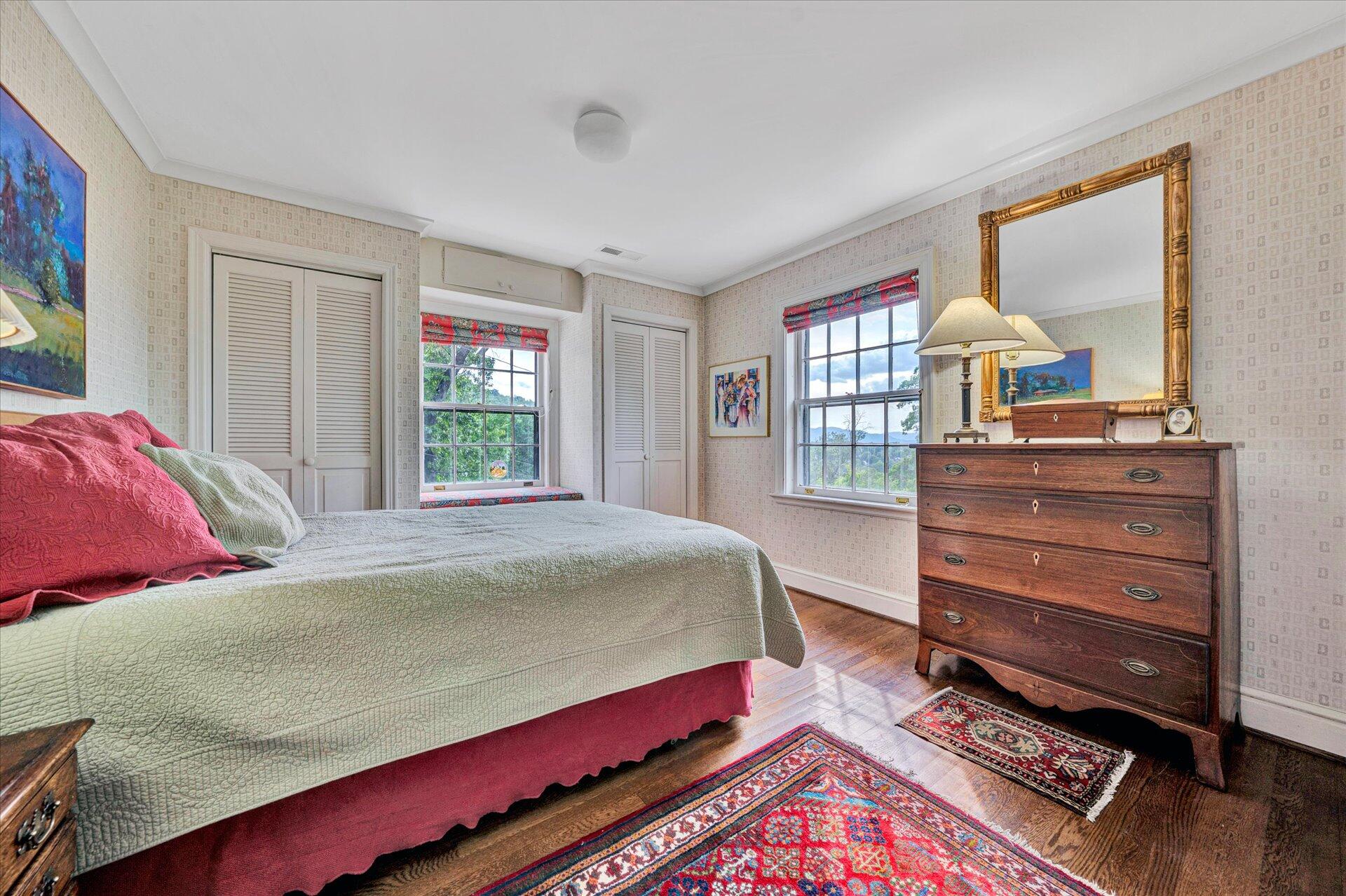 2439 Robin Hood Road Southeast Roanoke, VA 24014 - Photo 54 of 75 54-DSC00160