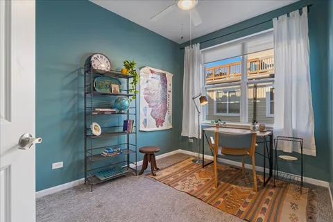 $550,000 | 4647 South Lake Park Avenue, Unit D, Chicago, IL 60653