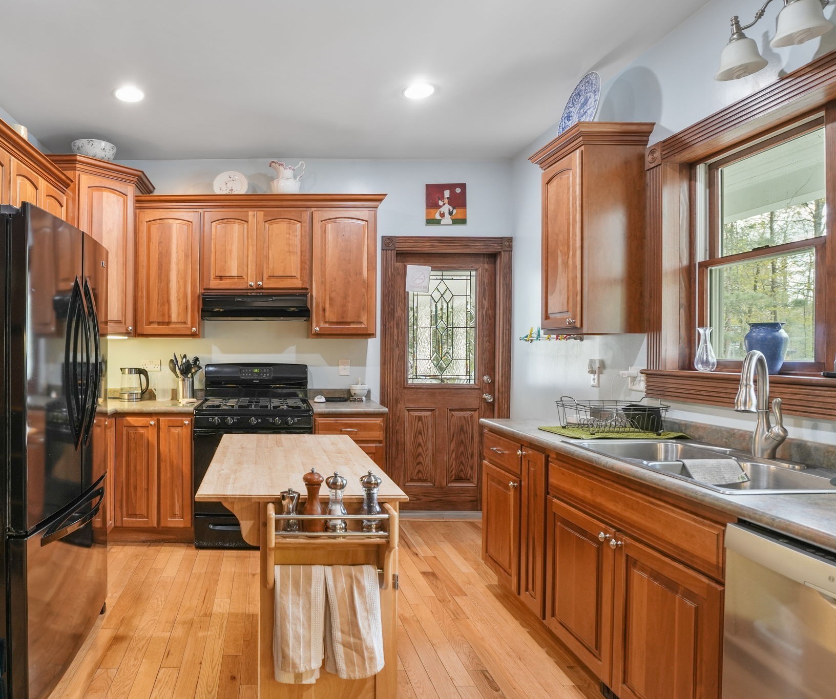 517 Sherman Road Susquehanna, PA 18847 - Photo 10 of 47