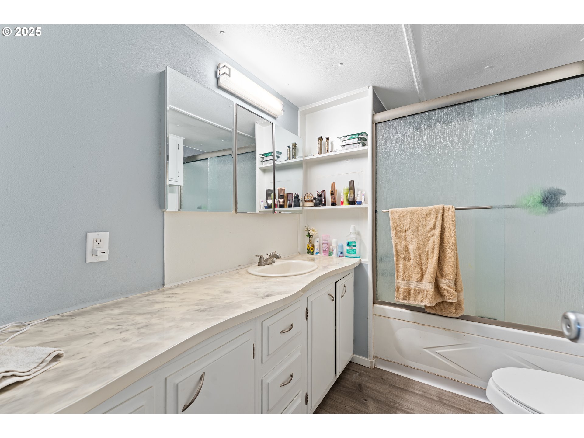 10405 Southwest Denney Road, Unit 93 Beaverton, OR 97008 - Photo 13 of 21