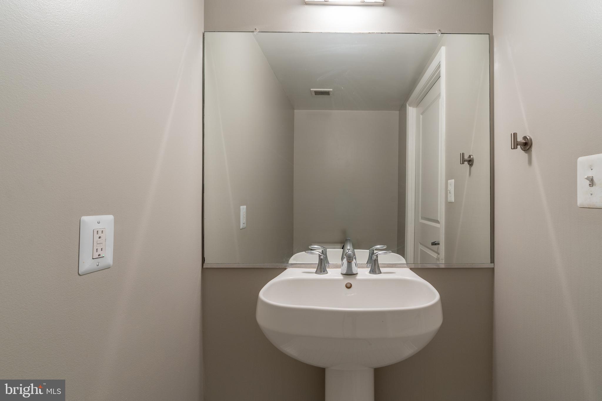 1225 13th Street Northwest, Unit 509 Washington, DC 20005 - Photo 12 of 29