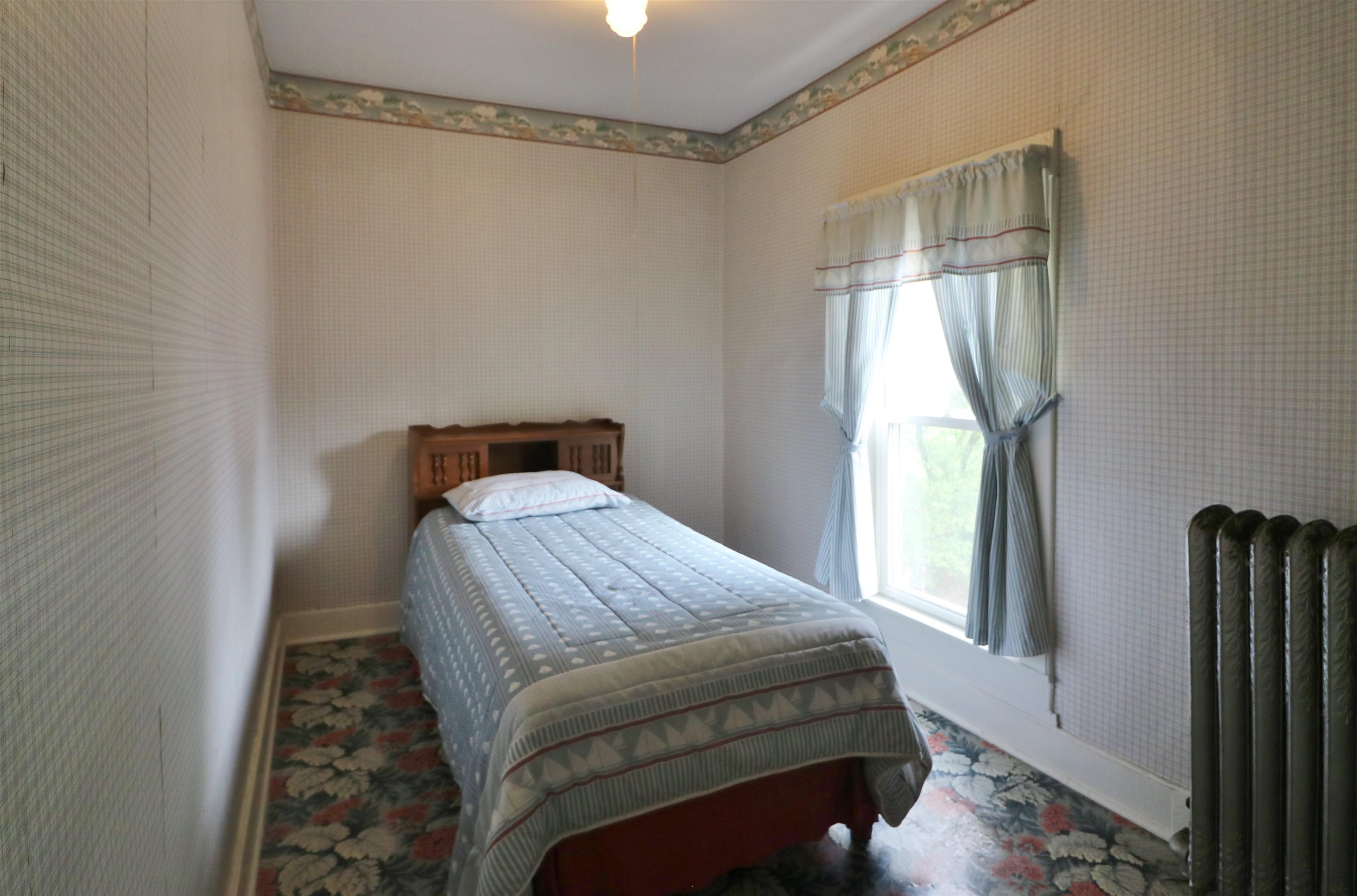 1011 Main Street Berlin, NH 03570 - Photo 12 of 16