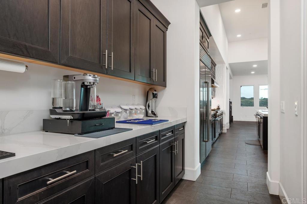 3881 Rancho Summit Drive Encinitas, CA 92024 - Photo 17 of 39