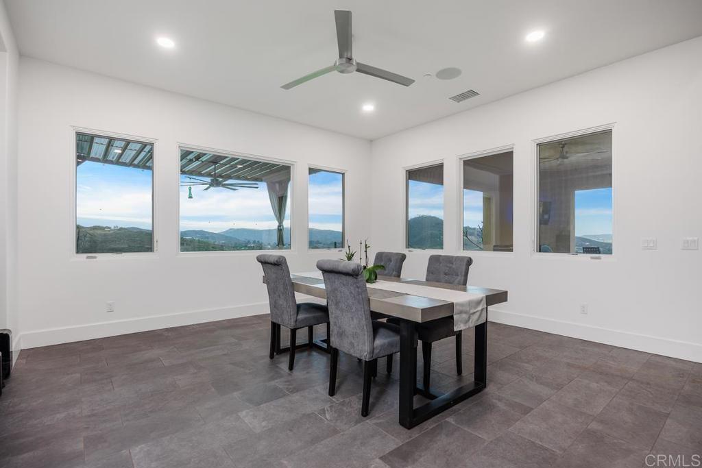 3881 Rancho Summit Drive Encinitas, CA 92024 - Photo 19 of 39