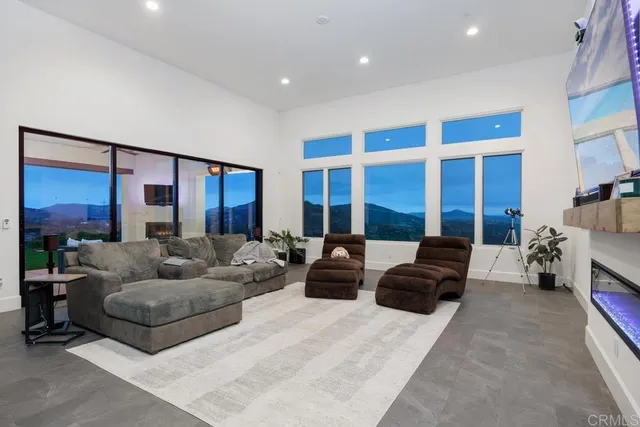 $14,000 | 3881 Rancho Summit Drive, Encinitas, CA 92024