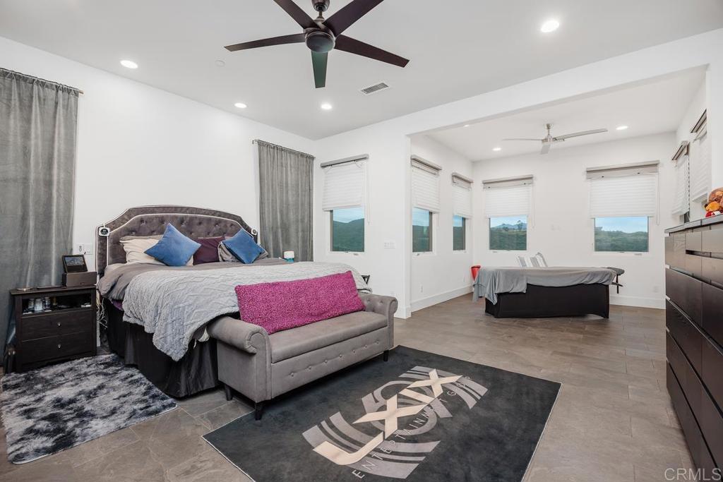 3881 Rancho Summit Drive Encinitas, CA 92024 - Photo 24 of 39