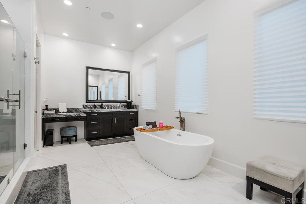 3881 Rancho Summit Drive Encinitas, CA 92024 - Photo 26 of 39