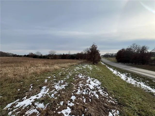 $236,250 | Highway Z Highway, Dawn, MO 64638