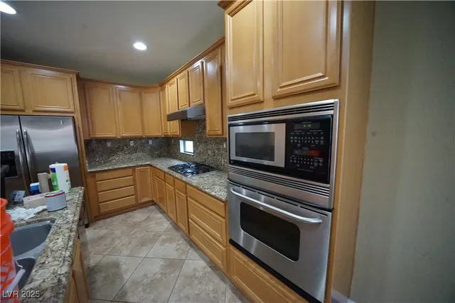 $2,195 | 4338 Oasis Valley Avenue, North Las Vegas, NV 89085