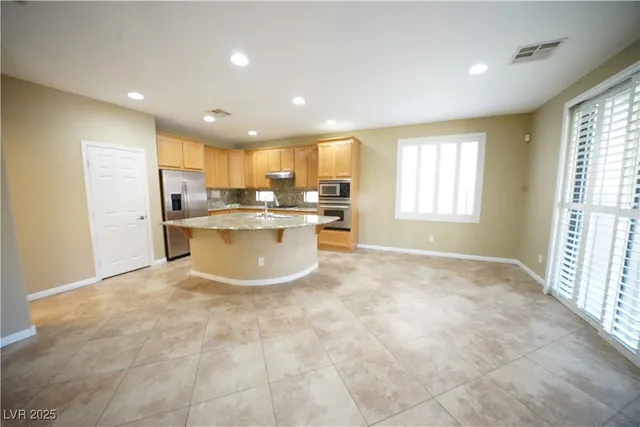 $2,195 | 4338 Oasis Valley Avenue, North Las Vegas, NV 89085
