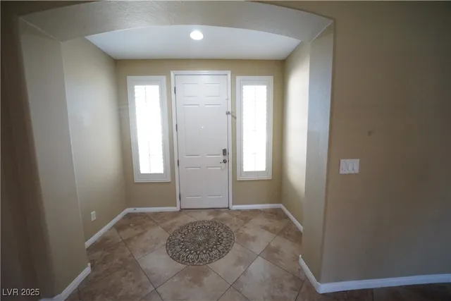 $2,195 | 4338 Oasis Valley Avenue, North Las Vegas, NV 89085