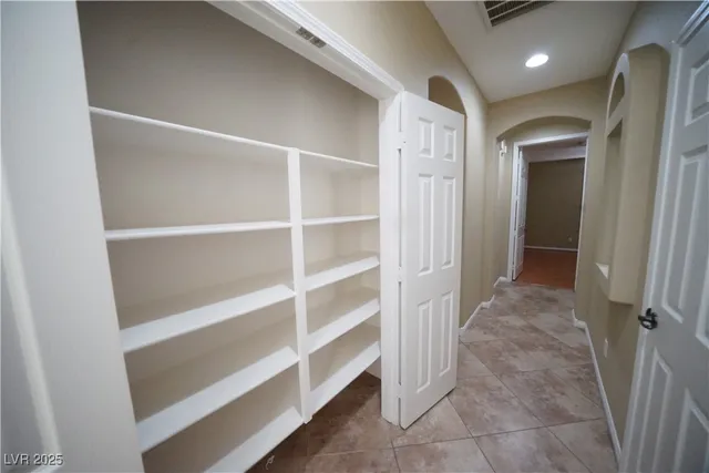 $2,195 | 4338 Oasis Valley Avenue, North Las Vegas, NV 89085