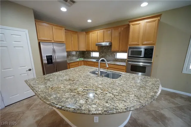 $2,195 | 4338 Oasis Valley Avenue, North Las Vegas, NV 89085