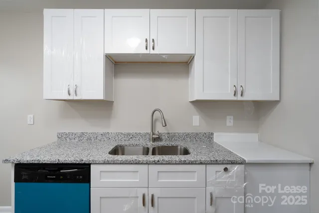 $1,050 | 745 Arbor Street Northeast, Unit 5, Concord, NC 28025