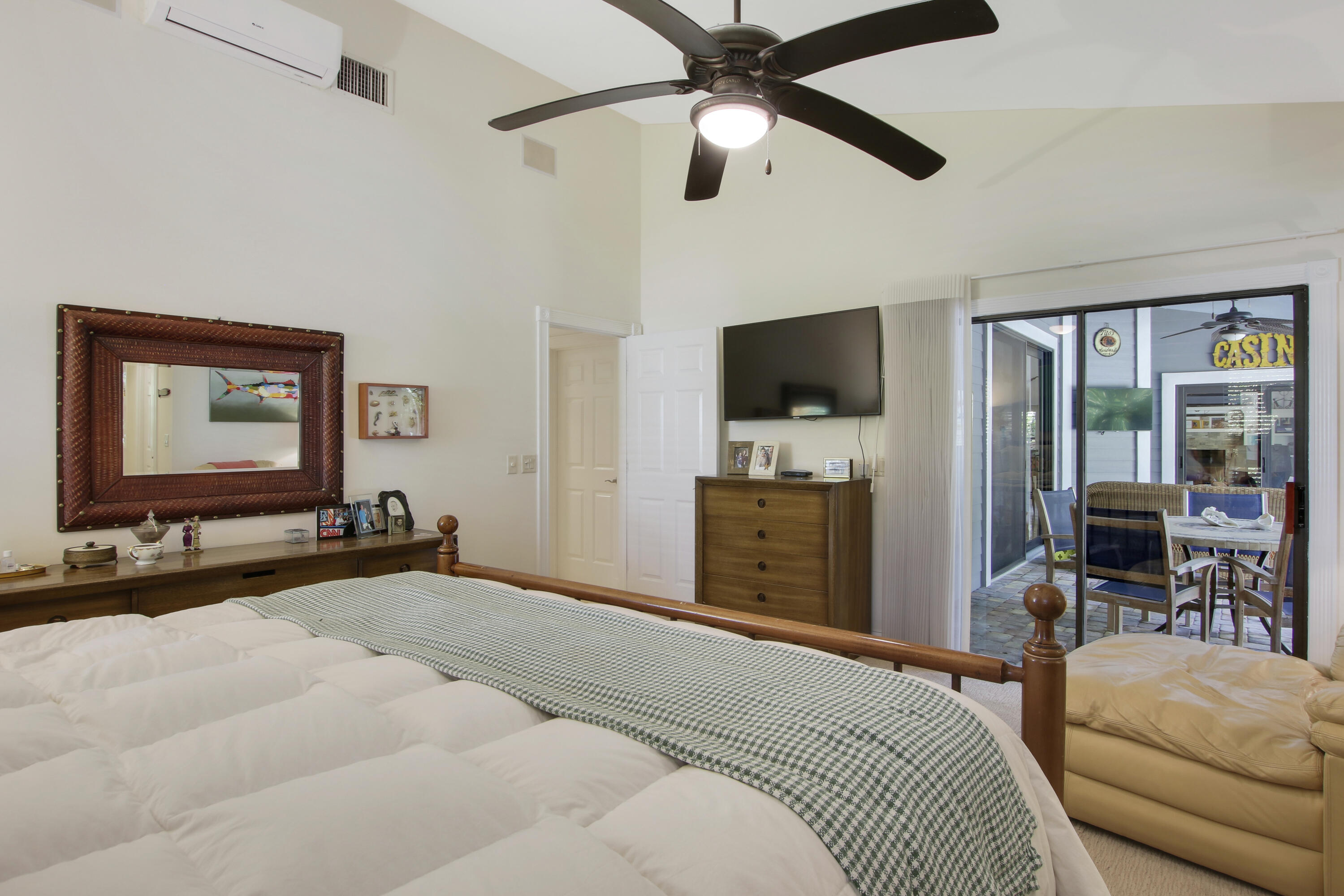 18290 Southeast Ridgeview Drive Jupiter, FL 33469 - Photo 26 of 61 Primary Bedroom