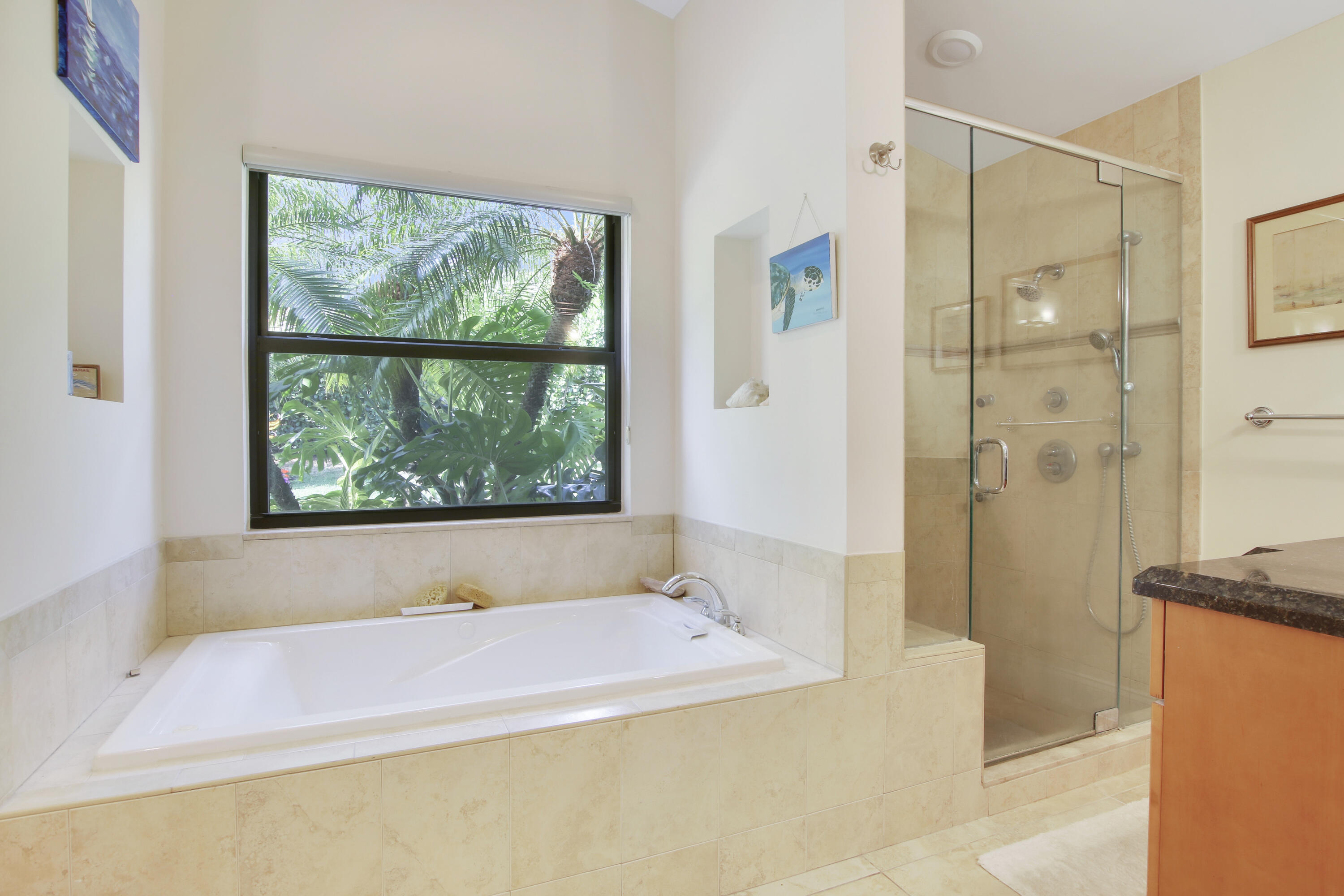 18290 Southeast Ridgeview Drive Jupiter, FL 33469 - Photo 28 of 61 Primary Bathroom