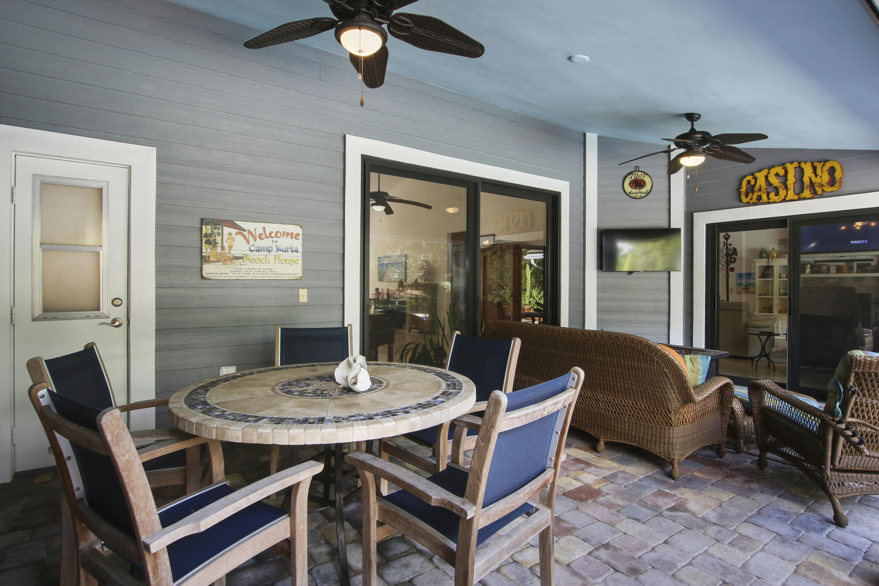 18290 Southeast Ridgeview Drive Jupiter, FL 33469 - Photo 29 of 61 Covered Lanai