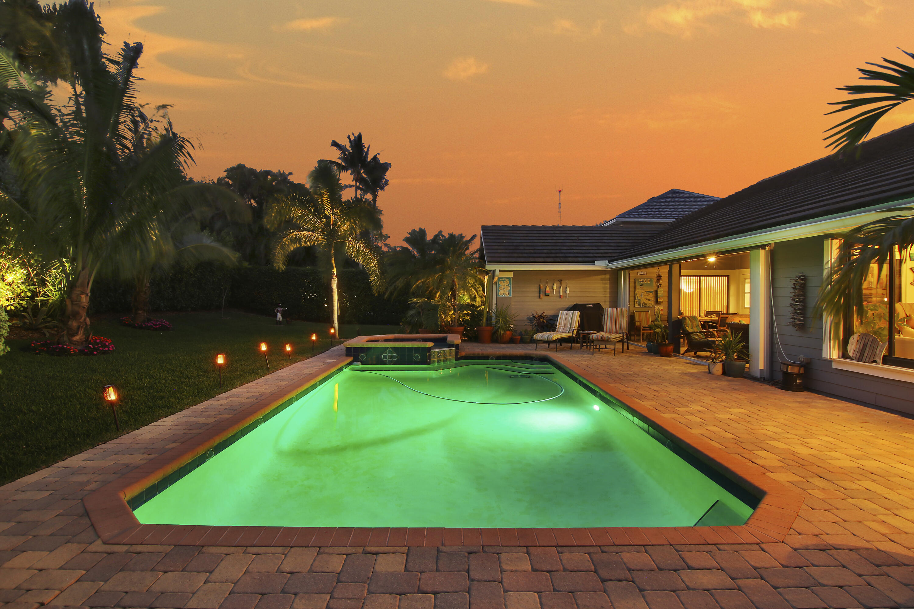 18290 Southeast Ridgeview Drive Jupiter, FL 33469 - Photo 36 of 61 Pool