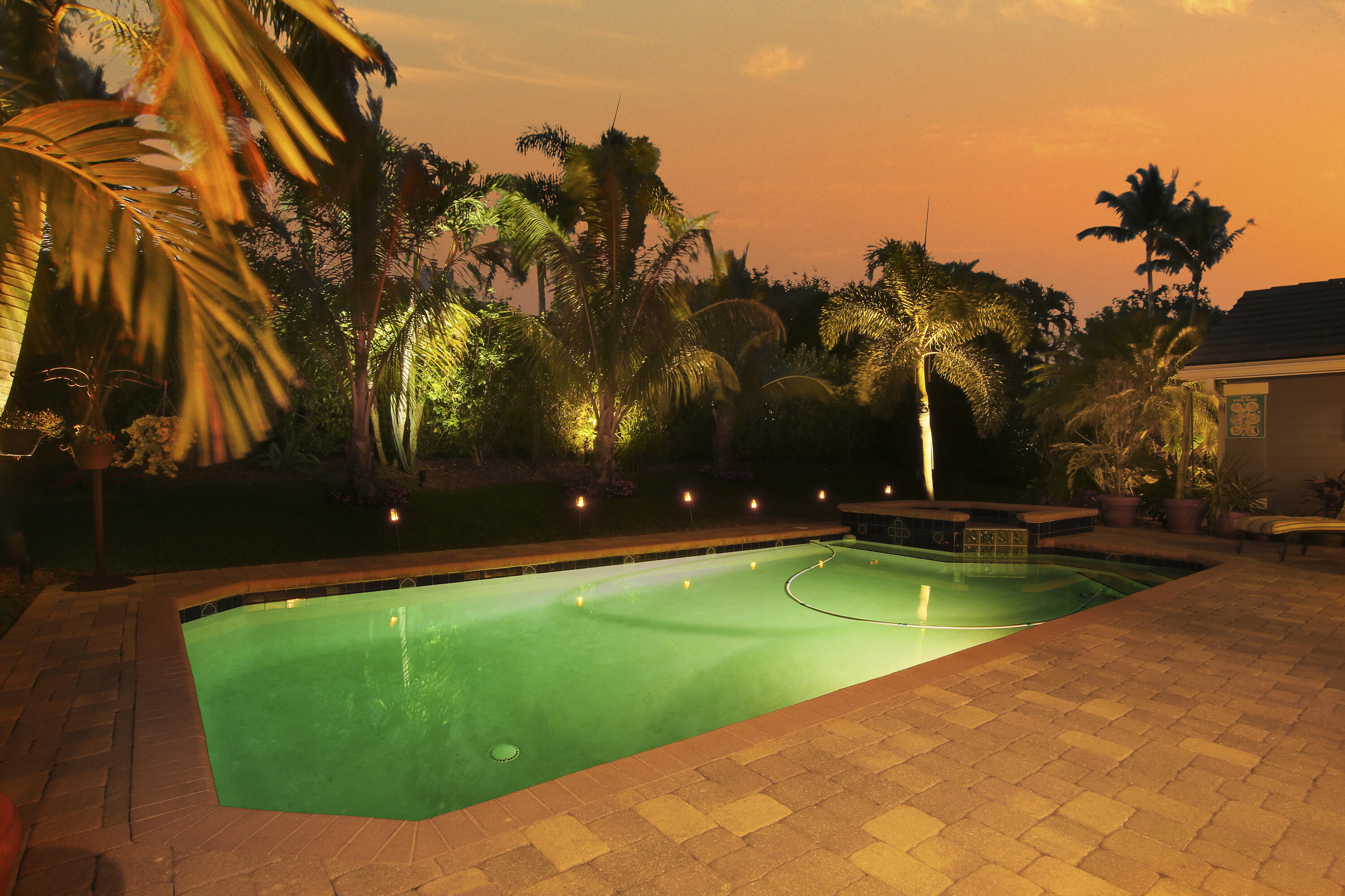 18290 Southeast Ridgeview Drive Jupiter, FL 33469 - Photo 37 of 61 Pool