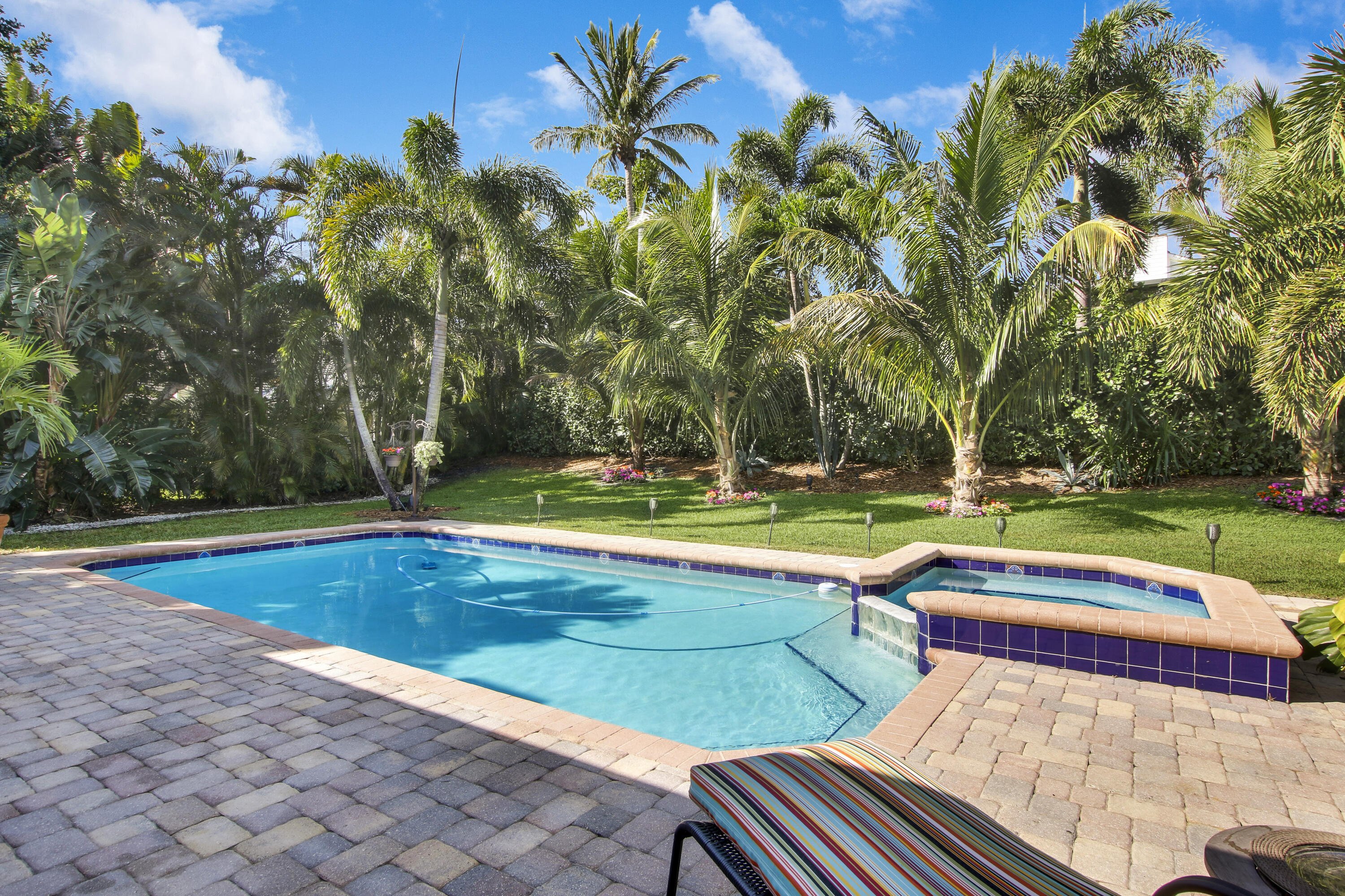 18290 Southeast Ridgeview Drive Jupiter, FL 33469 - Photo 41 of 61 Pool