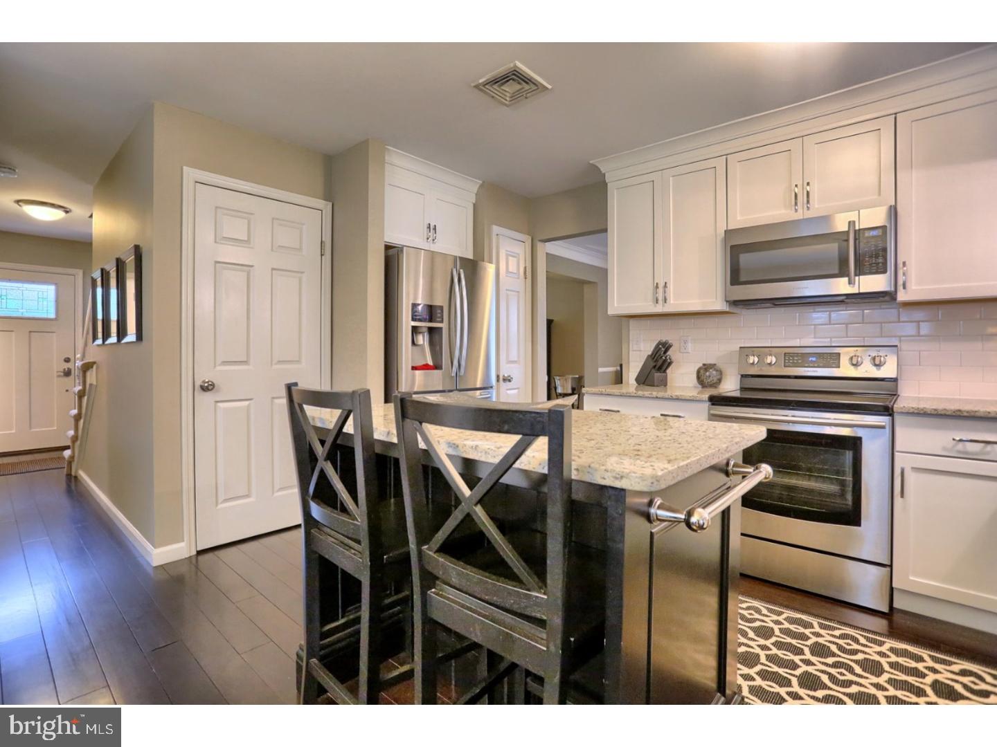 7 Flint Ridge Drive Shillington, PA 19607 - Photo 9 of 25 Kitchen