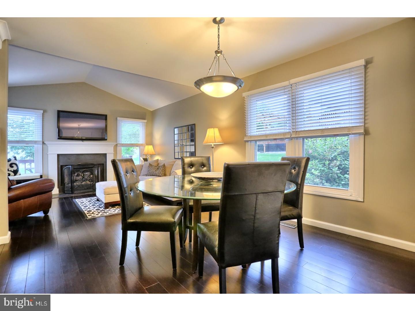 7 Flint Ridge Drive Shillington, PA 19607 - Photo 10 of 25 Breakfast Room