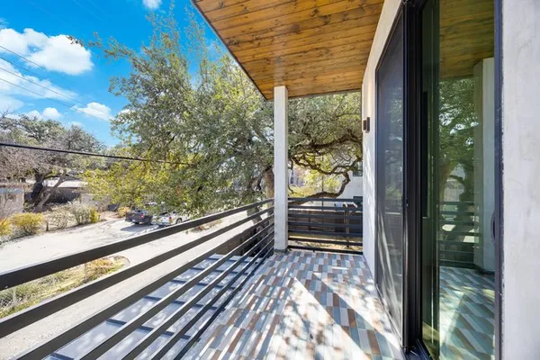 $1,595,000 | 107 West Johanna Street, Unit B, Austin, TX 78704