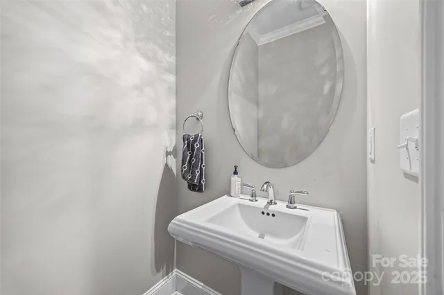 $1,149,000 | 208 South Shore Drive, Belmont, NC 28012