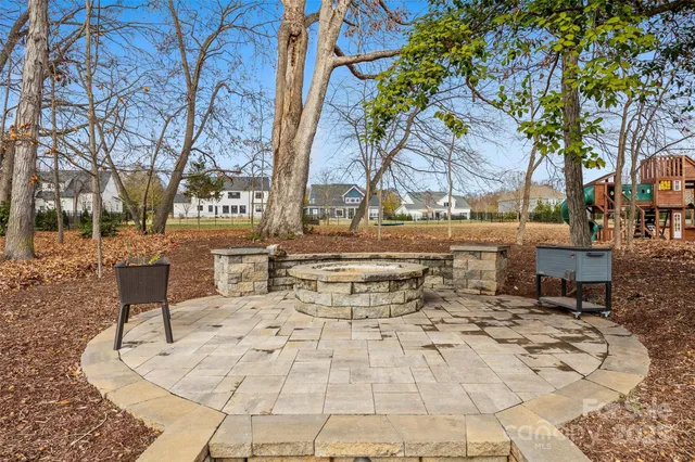 $1,149,000 | 208 South Shore Drive, Belmont, NC 28012