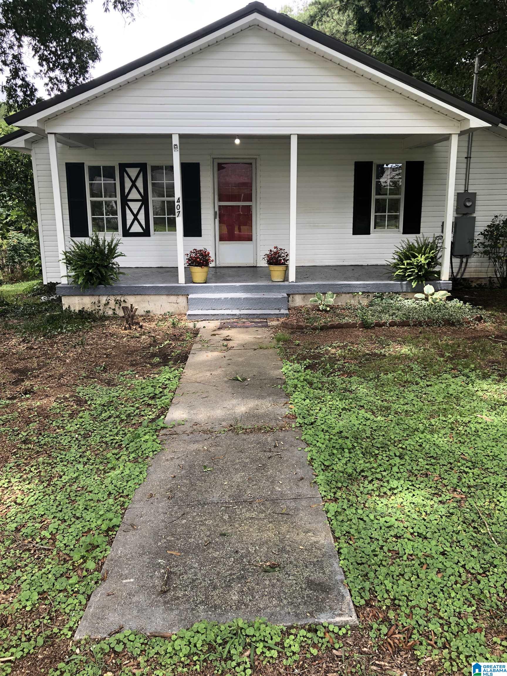 407 Elm Street Oneonta, AL 35121 - Photo 2 of 15