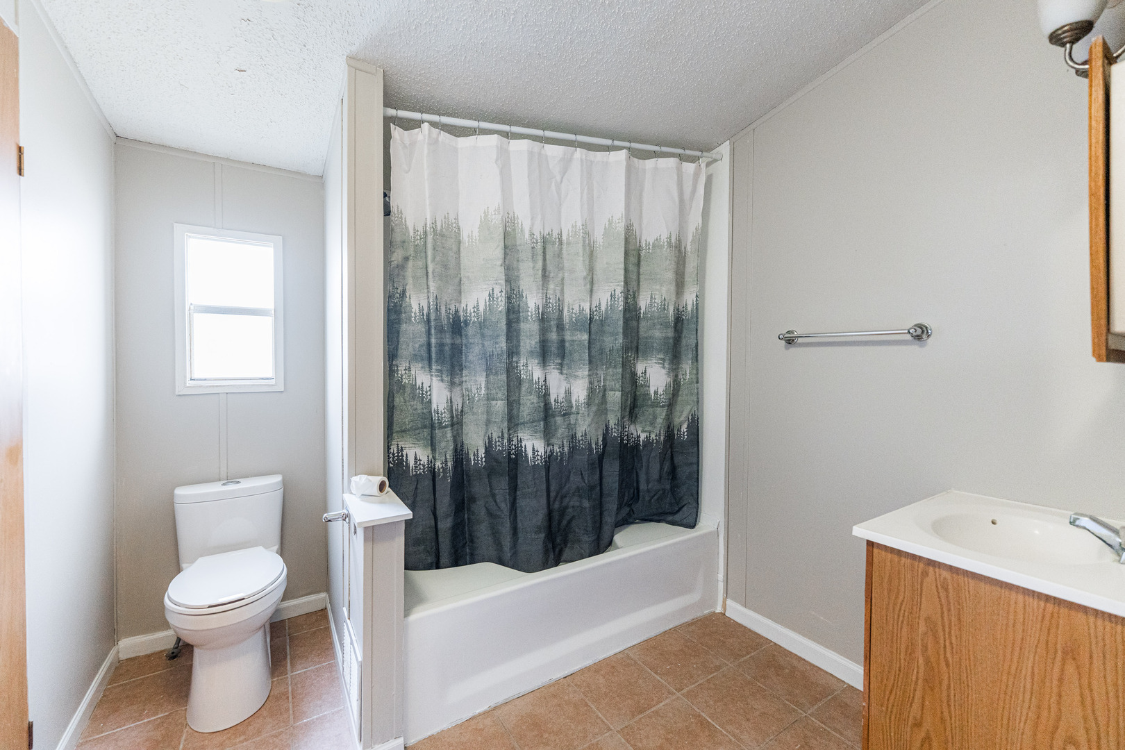 27W370 Geneva Road, Unit 43 Winfield, IL 60190 - Photo 10 of 15 Gallery Image 10