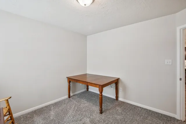 a view of room with washer and dryer