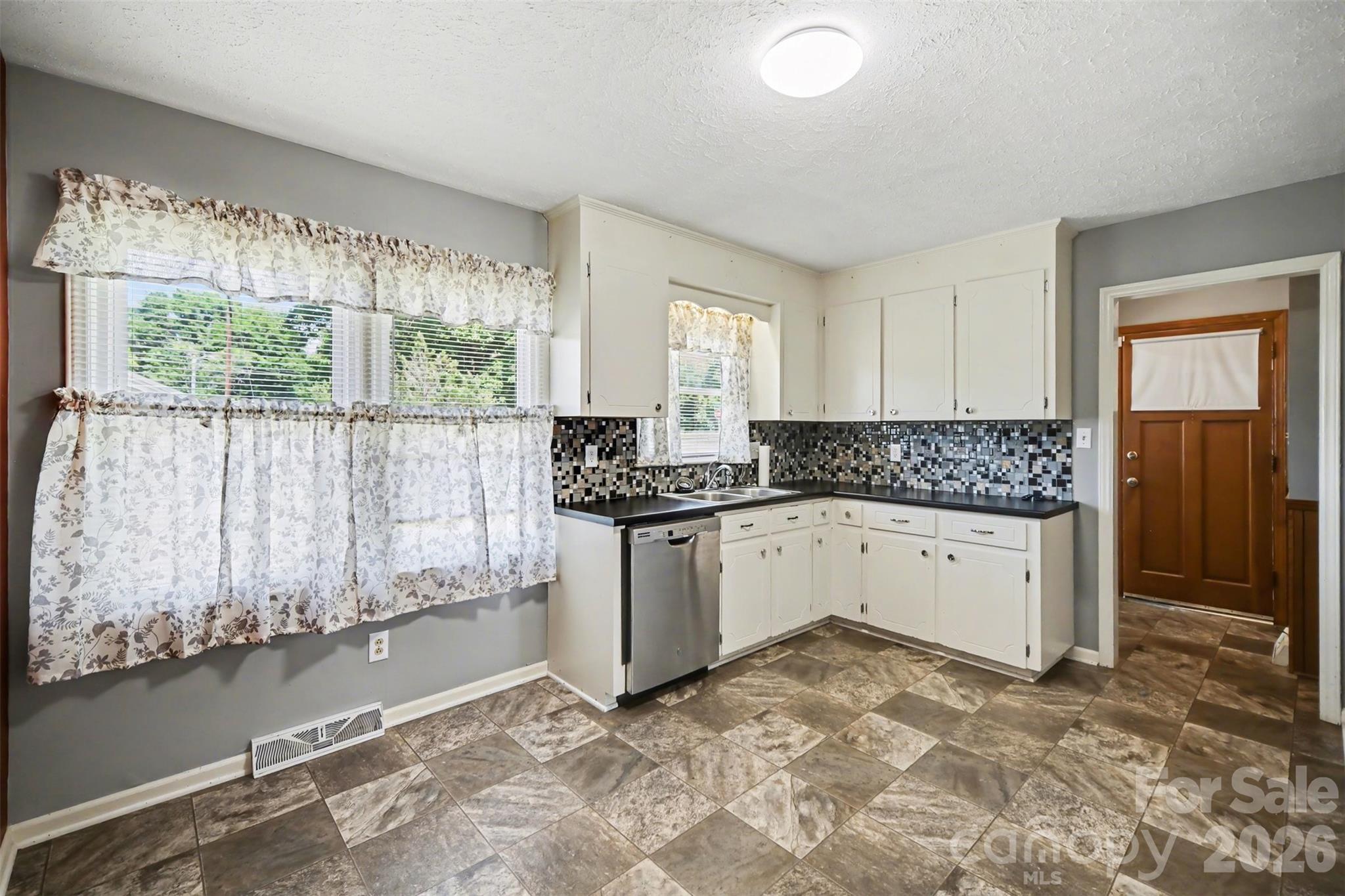 1300 Briarcliff Road Shelby, NC 28152 - Photo 8 of 41