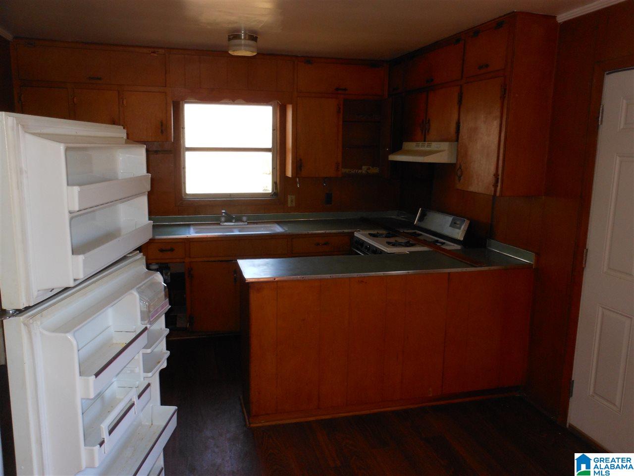 515 Willowood Street Sylacauga, AL 35150 - Photo 4 of 8