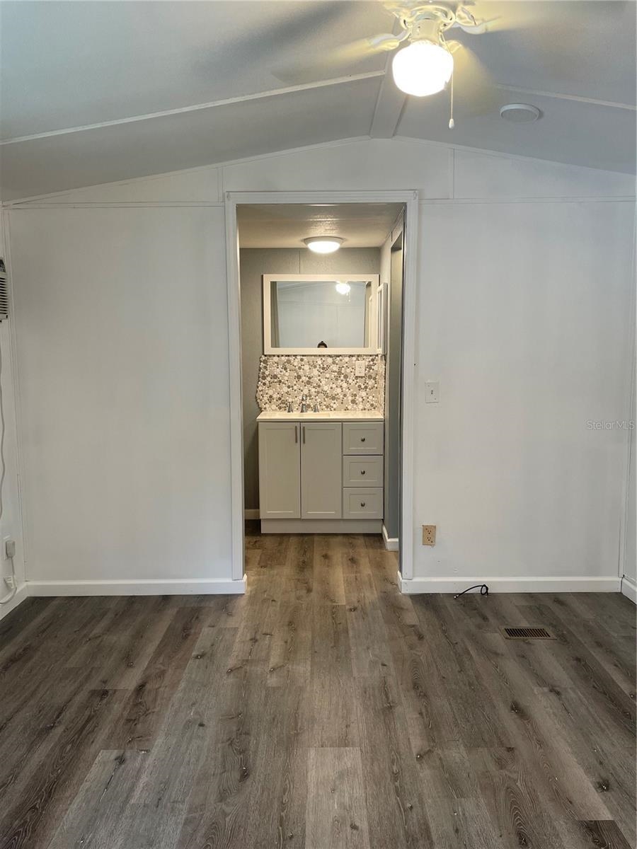 112 Edgewater Road Satsuma, FL 32189 - Photo 18 of 42 Gallery Image 18