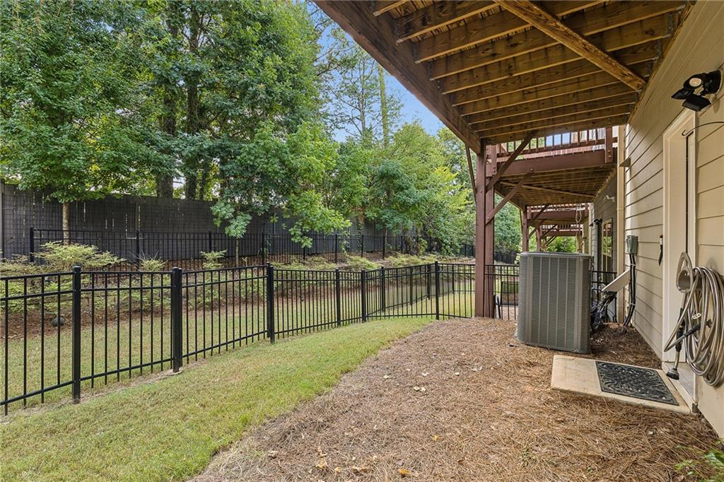 1339 Rosen Road Atlanta, GA 30319 - Photo 3 of 30 Gallery Image 3
